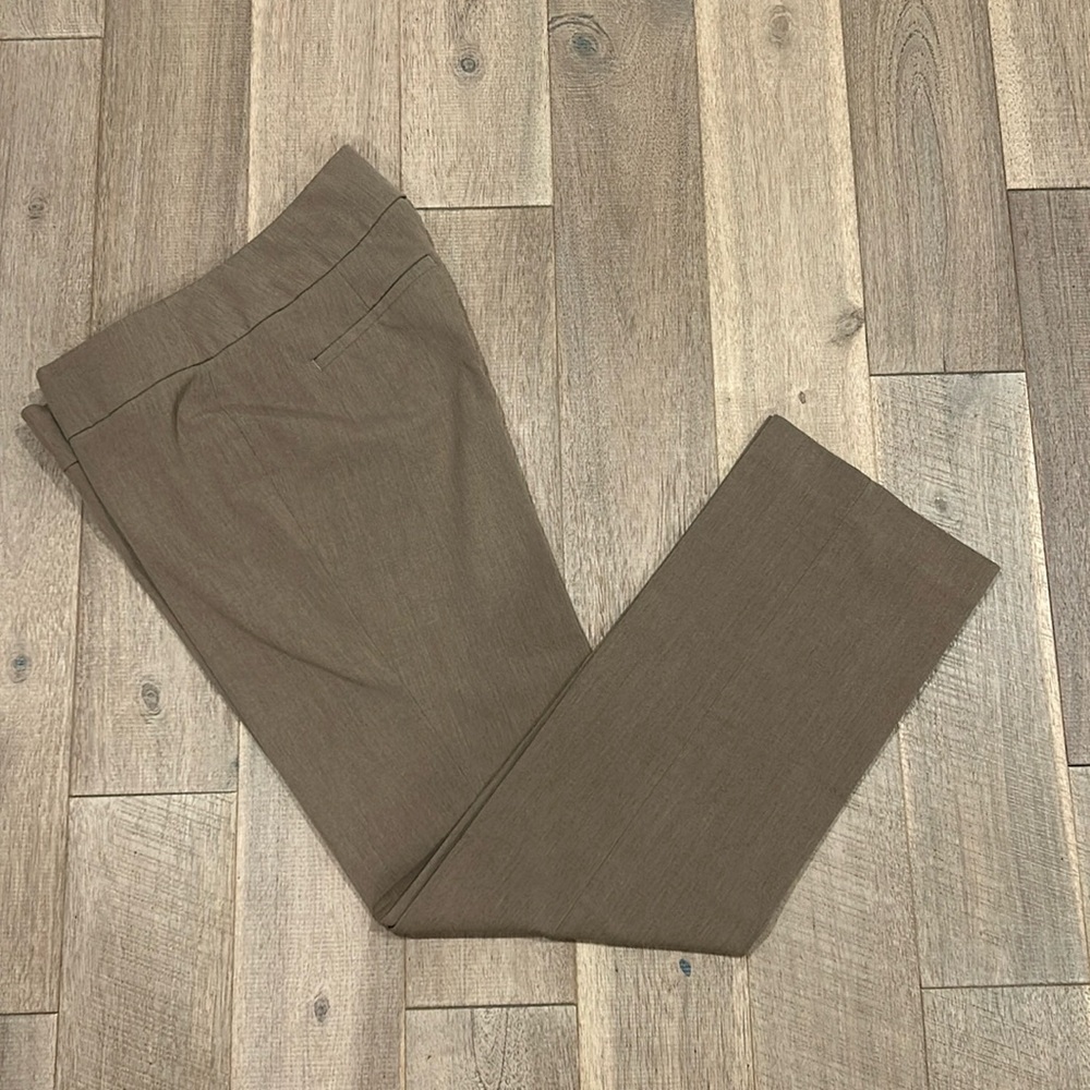 LOFT Women’s Pants Marisa Straight Leg Trouser Size: 6